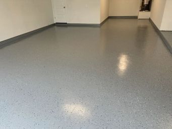 Before & After Epoxy Flooring in Piney Point Village, TX (2)